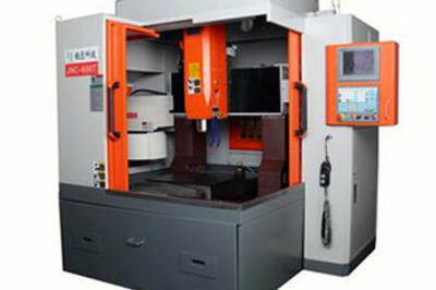 深圳雄峰与联高中走丝线切割技术在模具销售中的应用